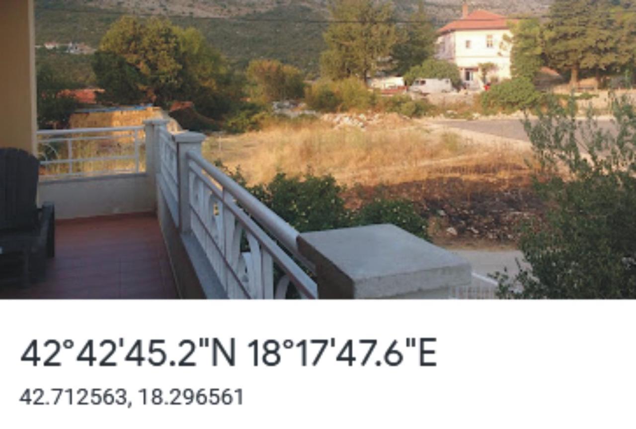 La Hacienda Dd Hotel Trebinje Kültér fotó